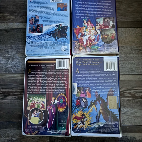 Disney VHS Set - Mulan, Cinderella, Snow White, Sleeping Beauty - Picture 2 of 5